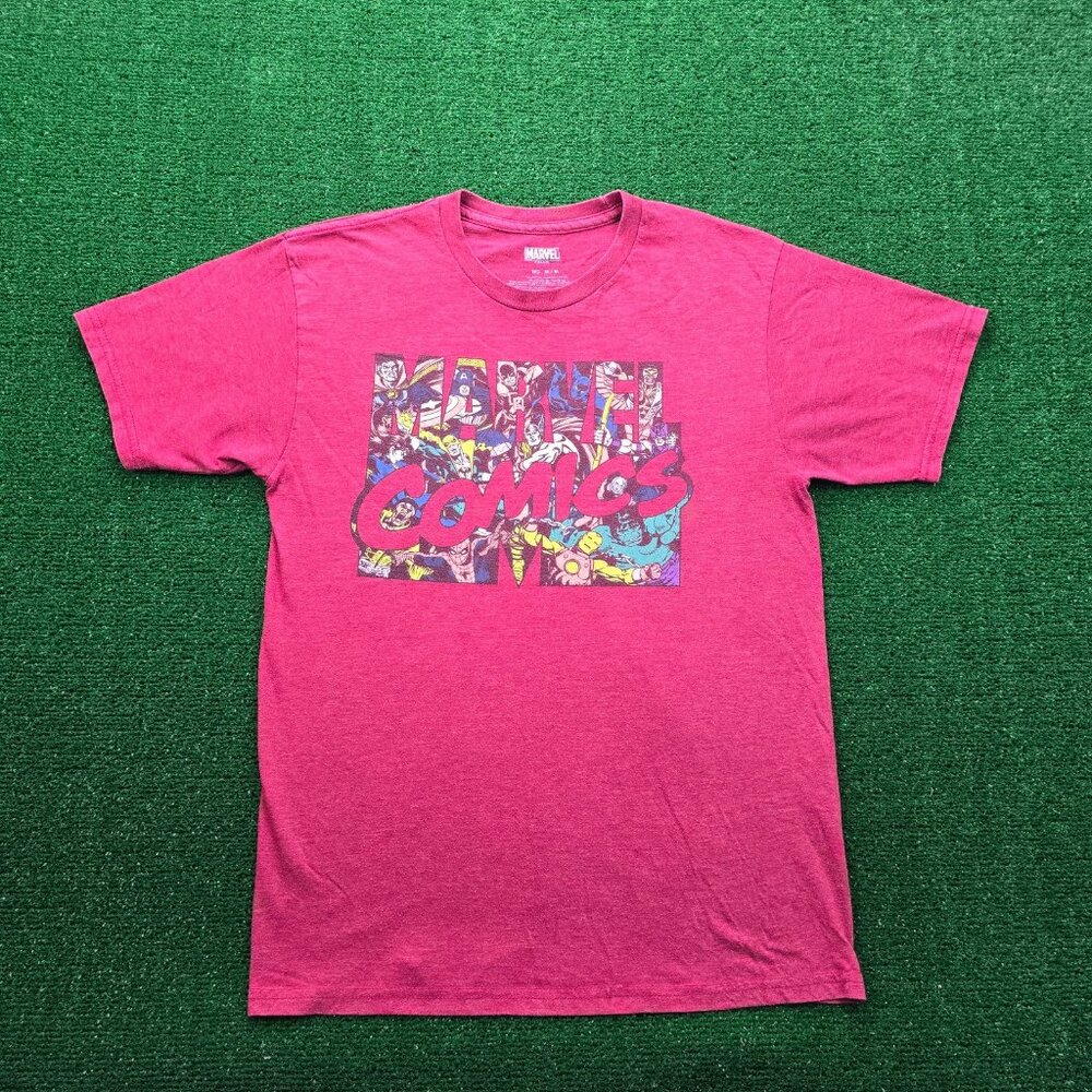 Marvel Comics Tshirt Mens Medium Red Short Sleeve Graphic Tee‎ Superhero Collage
